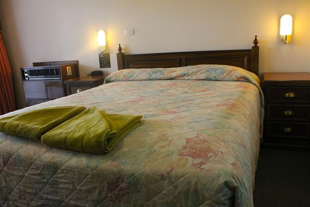 Bushman'S Motor Inn Литгоу Экстерьер фото