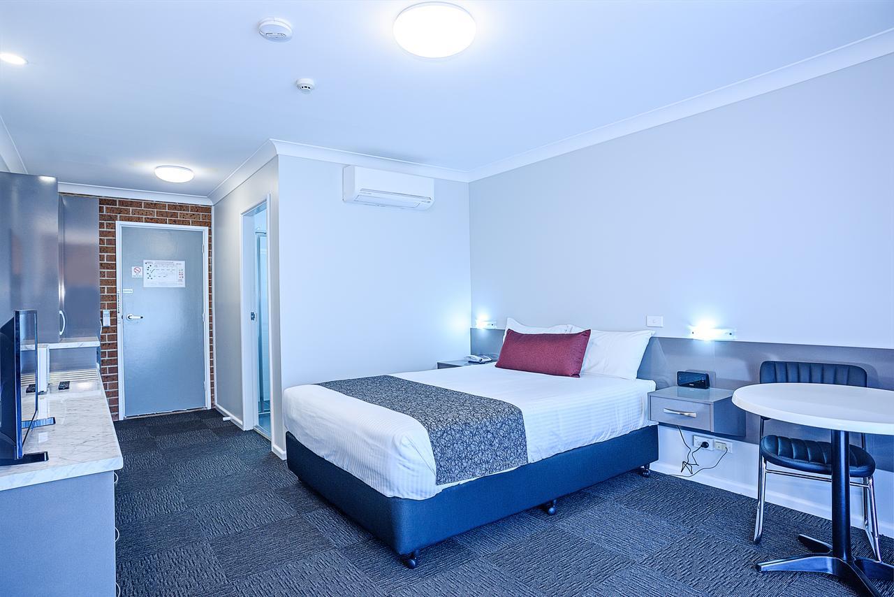 Bushman'S Motor Inn Литгоу Экстерьер фото